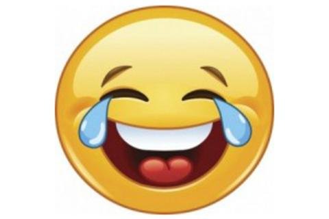 ألقاب مضحكة للواتس اب