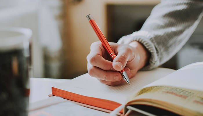 مقدمة بحث إنجليزية